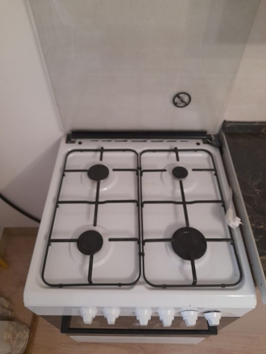 Продам плиту газовую