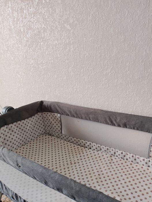 Детская кроватка манеж