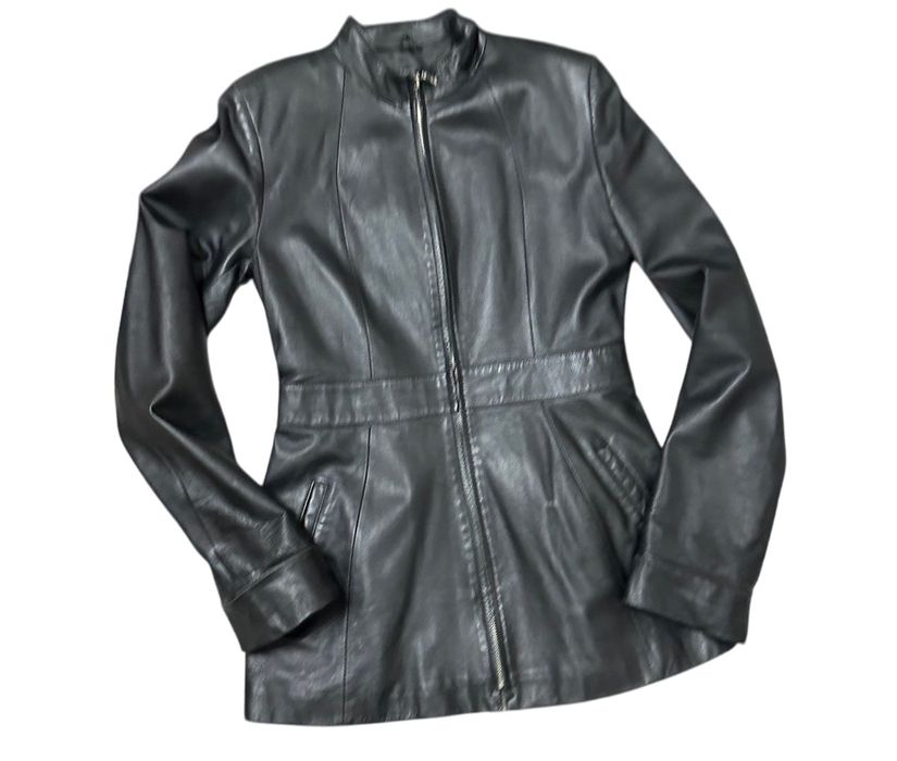 Стильная Кожаная  куртка