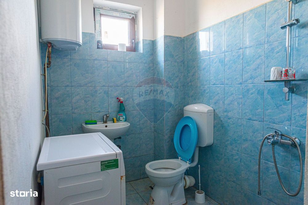 De vanzare casa + hala, teren 580mp, ideala business/service auto