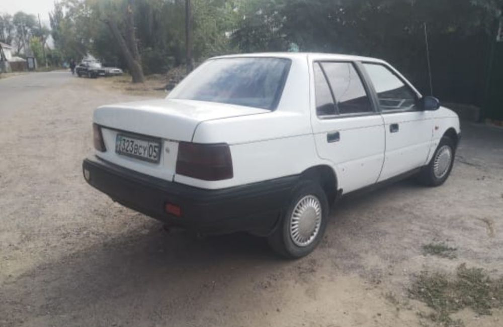 Hyundai pony 1992 г.