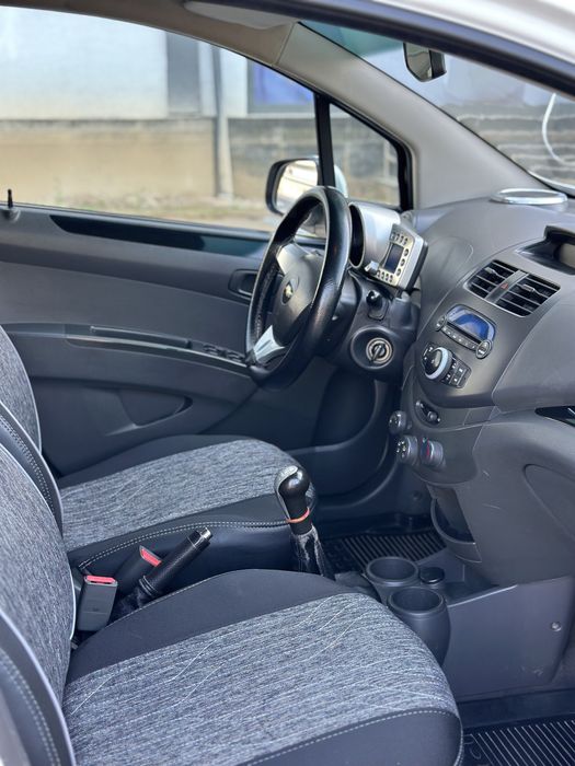 Chevrolet Spark 2015 — 5