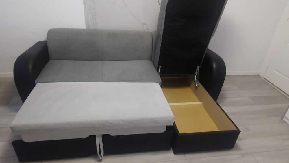 Canapea extensibila tip colțar