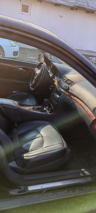 desmenbrez mercedes e270