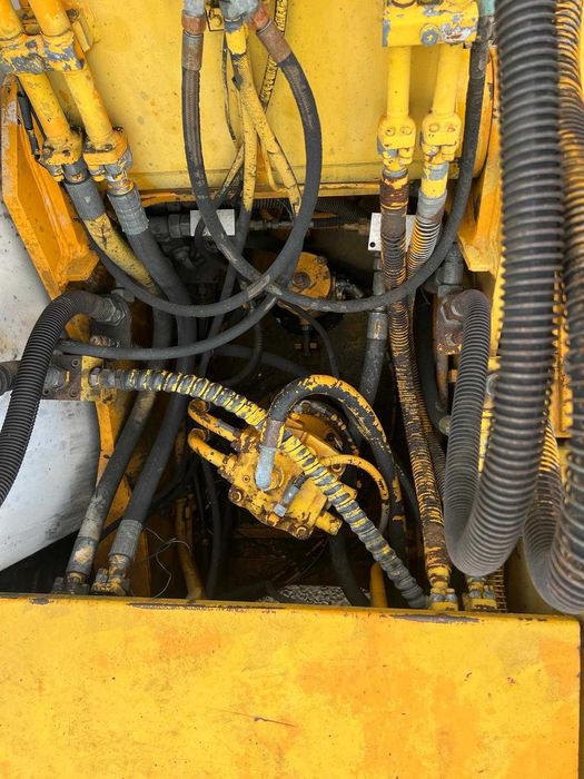 Багер Hyundai Robex 210LC – 22 тона, разтегателно рамо + видео