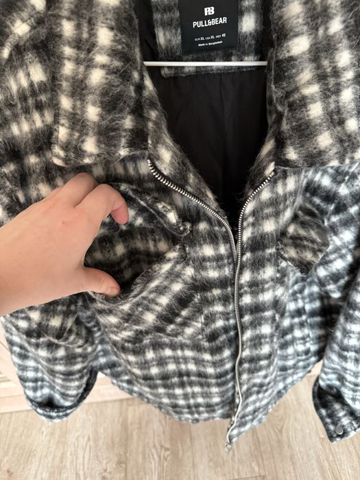 Продам весеннюю куртку pull&beer мужская