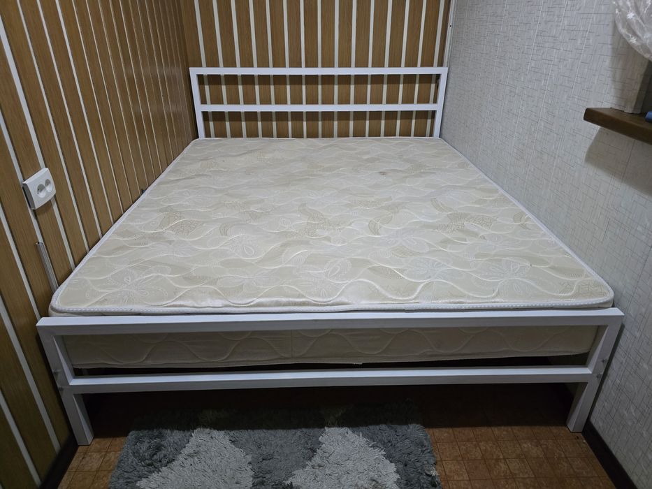 АКЦИЯ.Двуспальная кровать. Металлическая кровать.Kravat