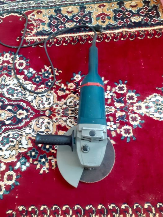 Болгарка размер 230