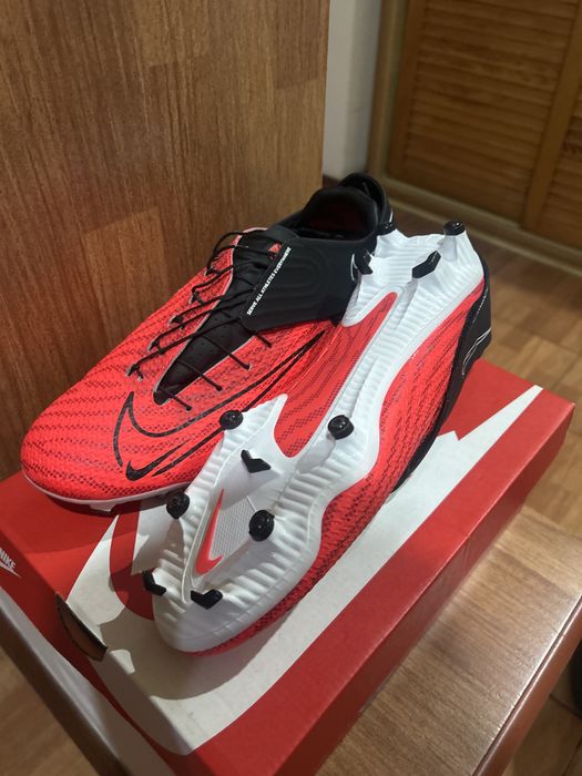 Nike Phantom GT2 Academy FlyEase MG