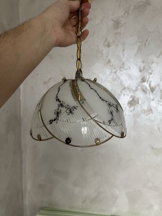 Продам люстры в хорошем состоянии