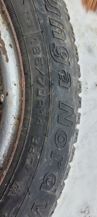 шина с дисками зимний 185/70/14