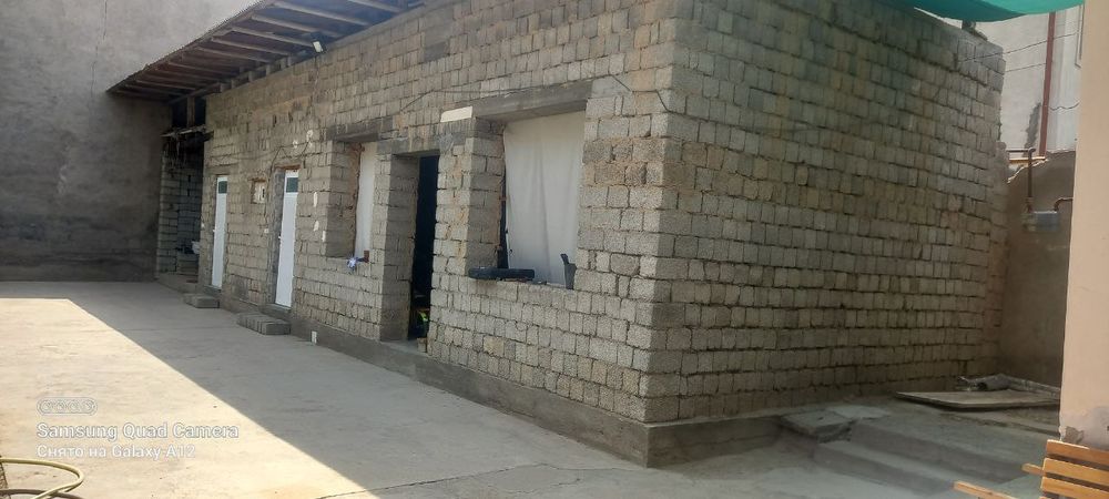 UCHASKA SOTILADI.Qumariq savatchi.