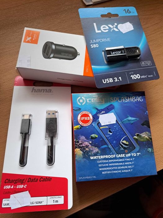 Аксесоари за телефон зарядно за автомобил кабели и др .