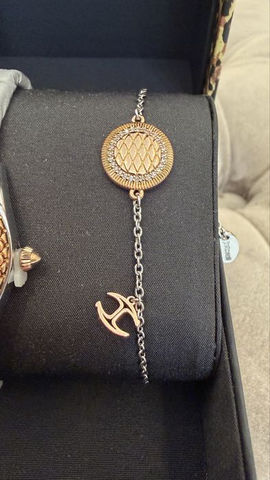 Just-Cavalli-Часовник