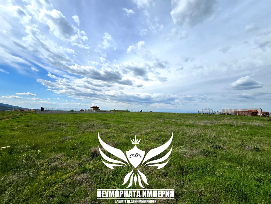 Продавам парцел УПИ 341кв.м. вътрешна линия в местност Шкилово на кв.Изток в гр.Асеновград