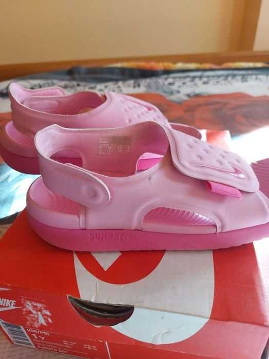 Сандали найк за момиче