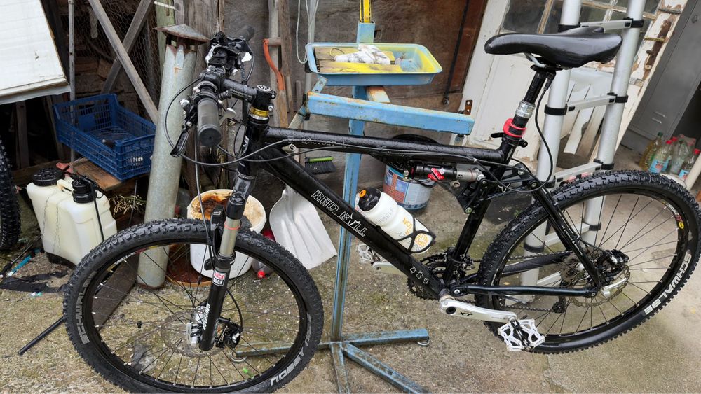 Bicicletă MTB full suspension 26" – Echipare FULL Shimano Deore XT 3x10