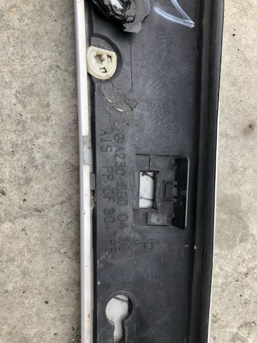 ornament stalp dreapta mercedes sl r230 500 2001-2006