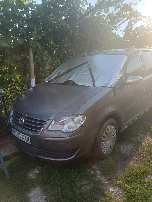 Volkswagen turan 1.9(7 locuri)