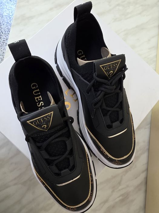 Дамски  Маратонки Guess