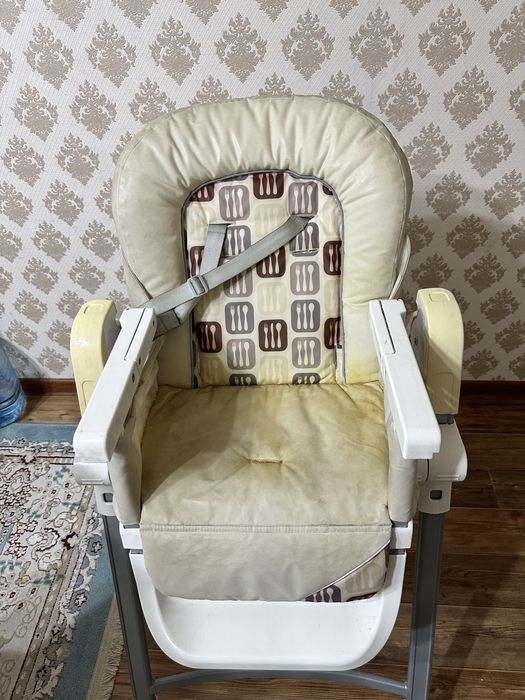 Стульчик для кормления