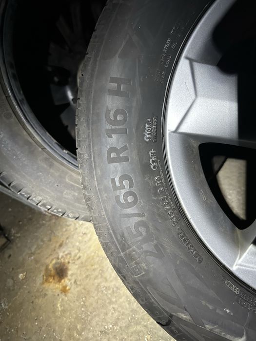 Roti Nissan Qashqai Duster 215 65 16 vara