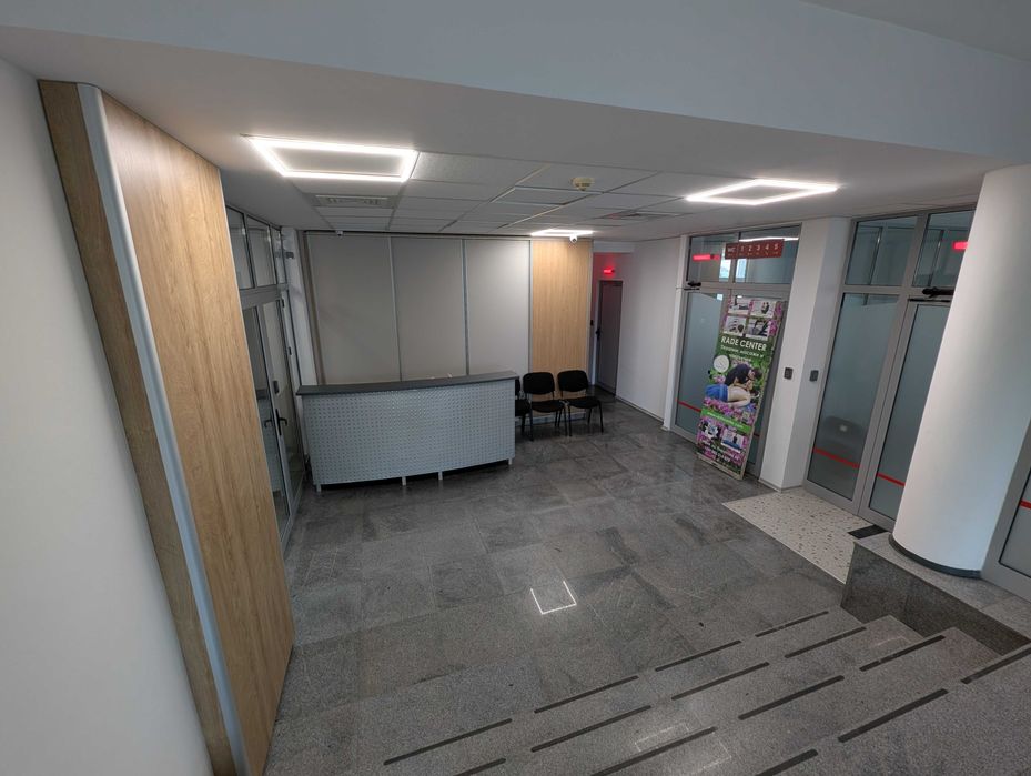 Дава се под наем Офис в София, Зона Б-19 - 12 кв.м за 448.8 € - Снимка #4