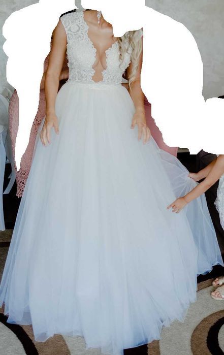 Vand rochie de mireasa deosebita