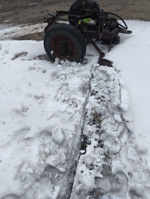 Троктор МТЗ Мтзз