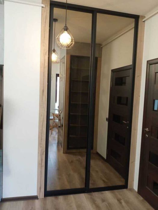 Дава се под наем Едностаен апартамент в София, Център - 45 кв.м за 357 € - Снимка #2