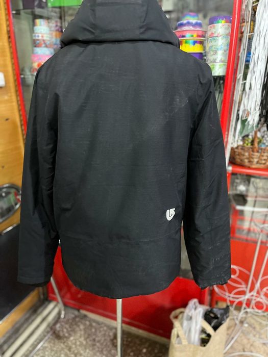 Продам куртку 48 размер