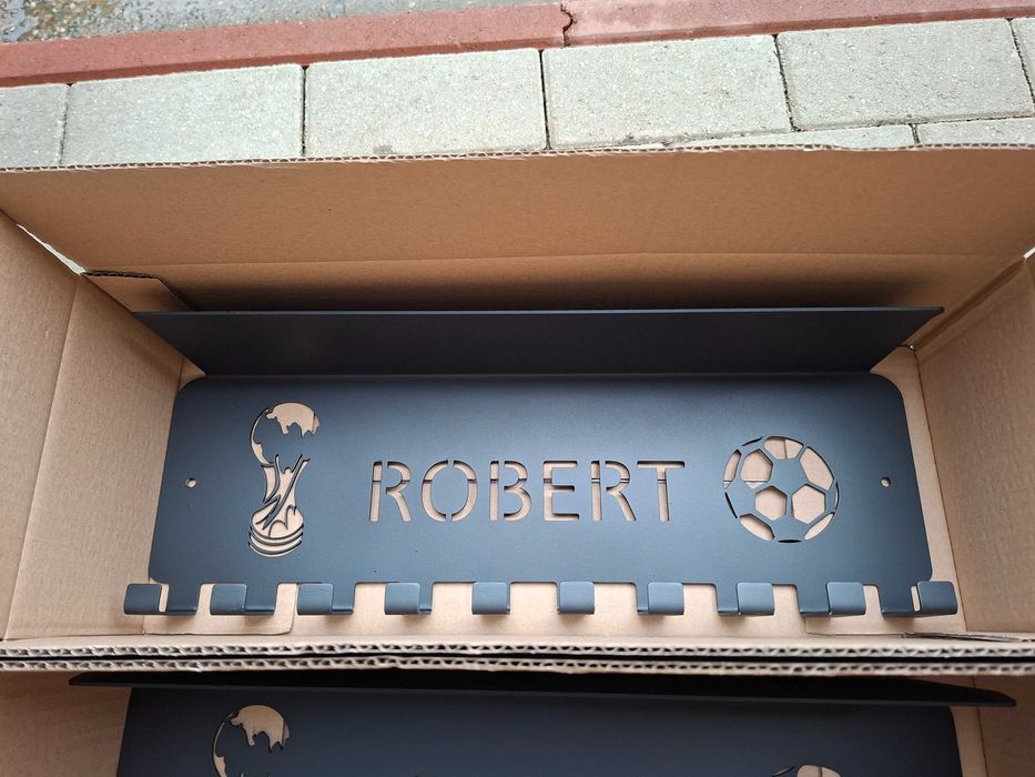 Vând suport pentru medalii si trofee personalizat, din metal 2mm