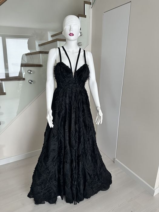 Vand rochie de seara