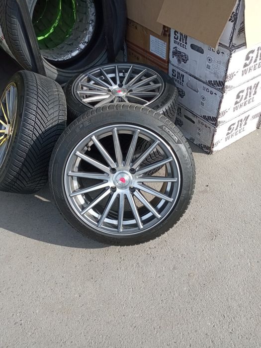 Vossen diska balon sotiladi R17