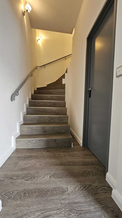 Construim case la rosu/Finisaje/Fatade//Fundatii/Acoperisuri