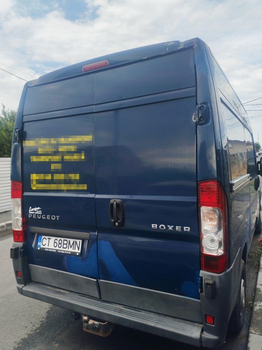 Vând sau schimb cu Nissan pathfinder