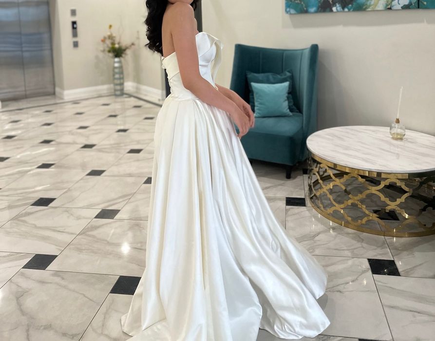 Продам свадебное платье