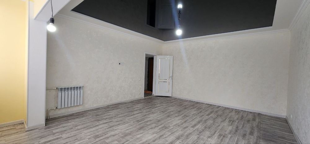 На продаже 2-комнатная на 3-Этаже , Французская планировка