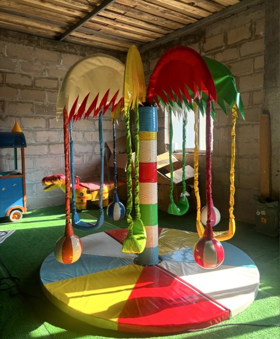 Батут аттракцион парк карусель тарзанка вр