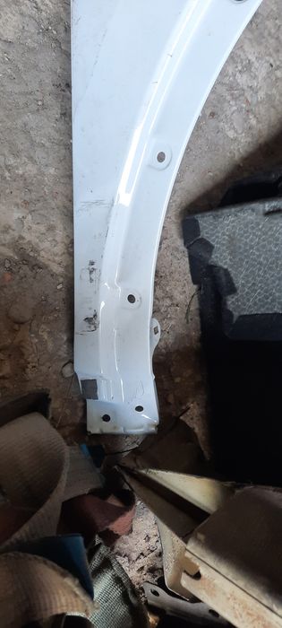 Преден десен калник за фолксваген ld4 .