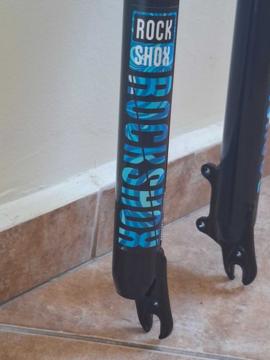 Цена по договаряне! Rock Shox Вилка 26 27.5 Колело за Велосипед