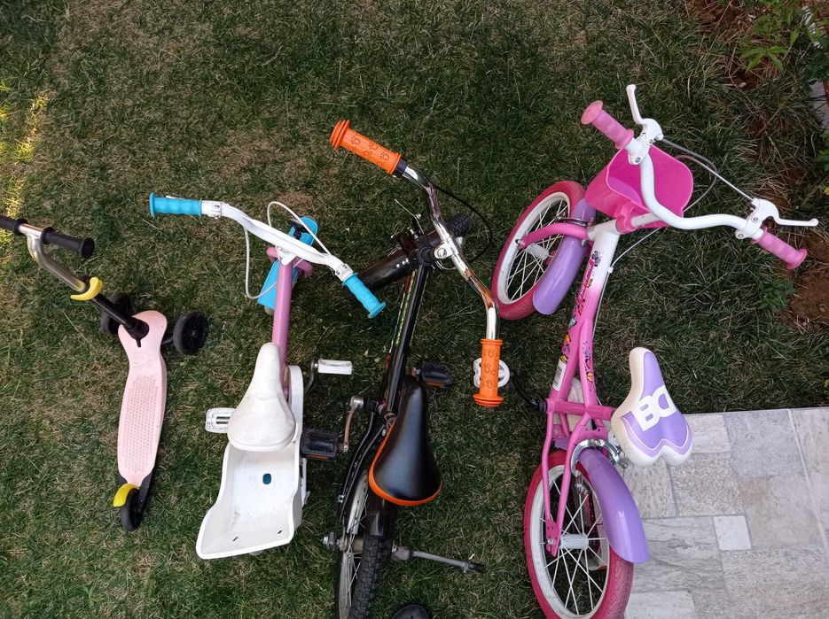 2 biciclete de copii si o trotineta