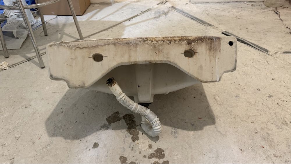 Chiuveta cu picior stare buna