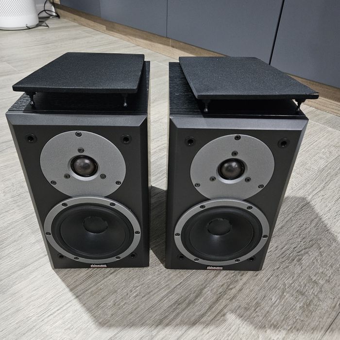 Boxe de raft Dynaudio DM 2/6