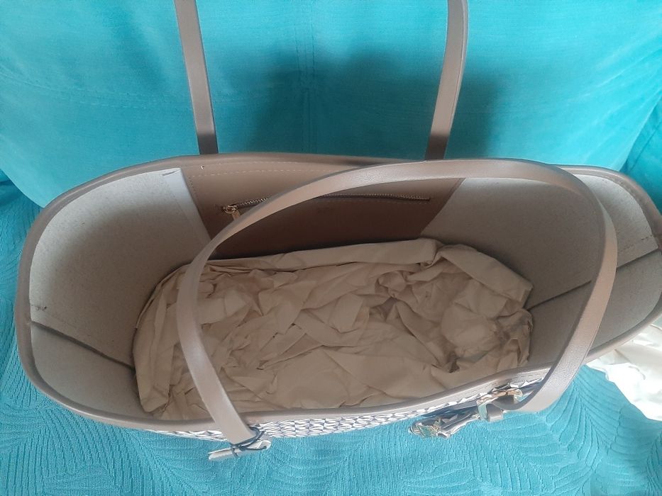 Нова дамска чанта Parfois