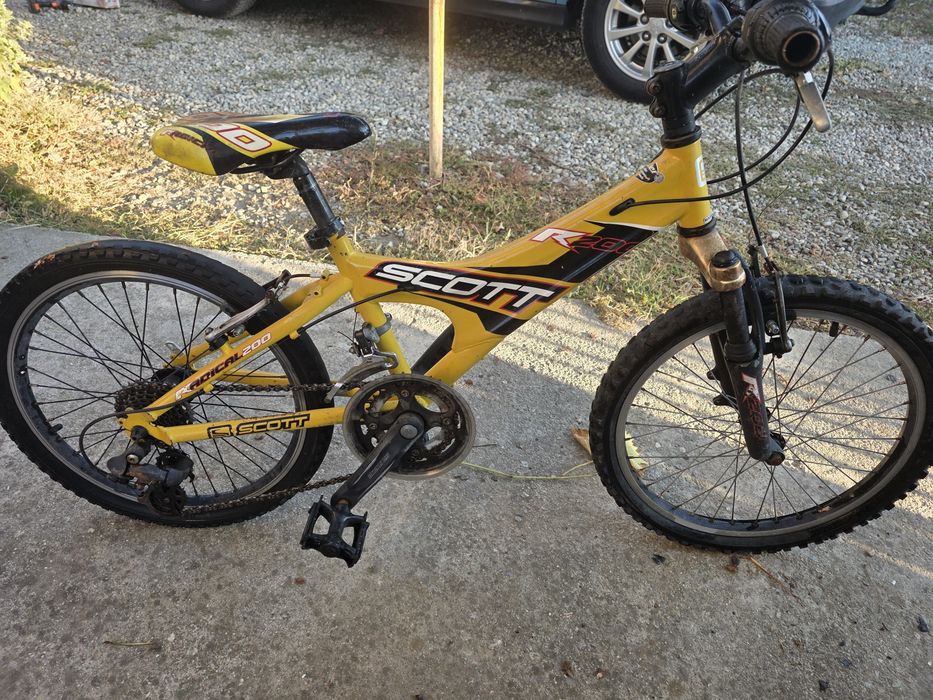 Bicicleta scott radical 200