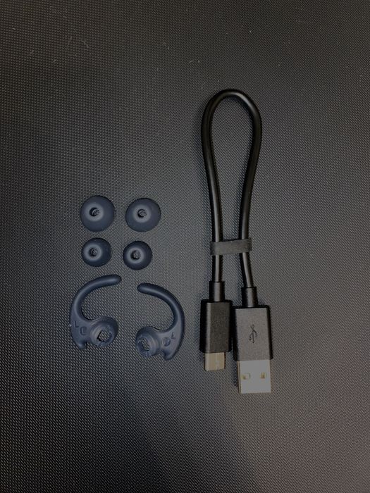 Безжични слушалки Sony WF-SP800N