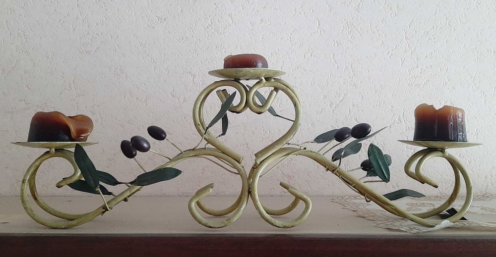 ПОДСВЕЧНИК  кованый на 3-и свечи из IKEA - 3500тг