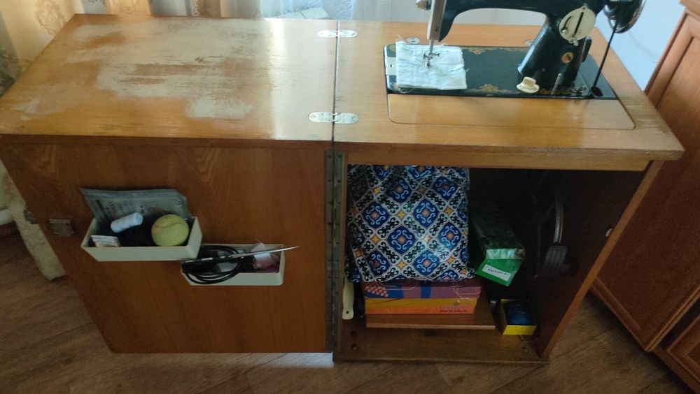 Продаётся рабочая швейная машина