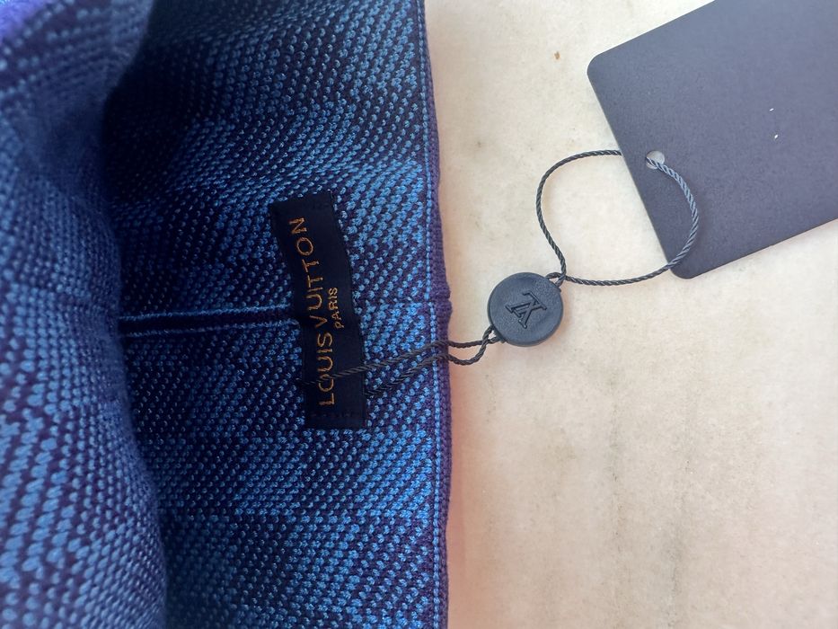Caciula Louis Vuitton